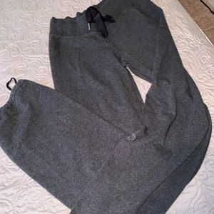 Lululemon sweats